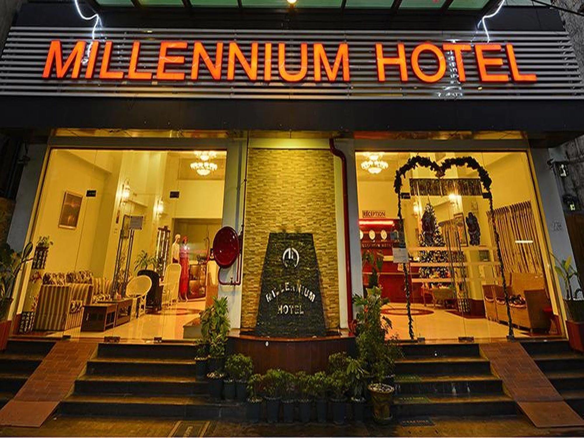 Millennium Hotel Yangon Bagian luar foto