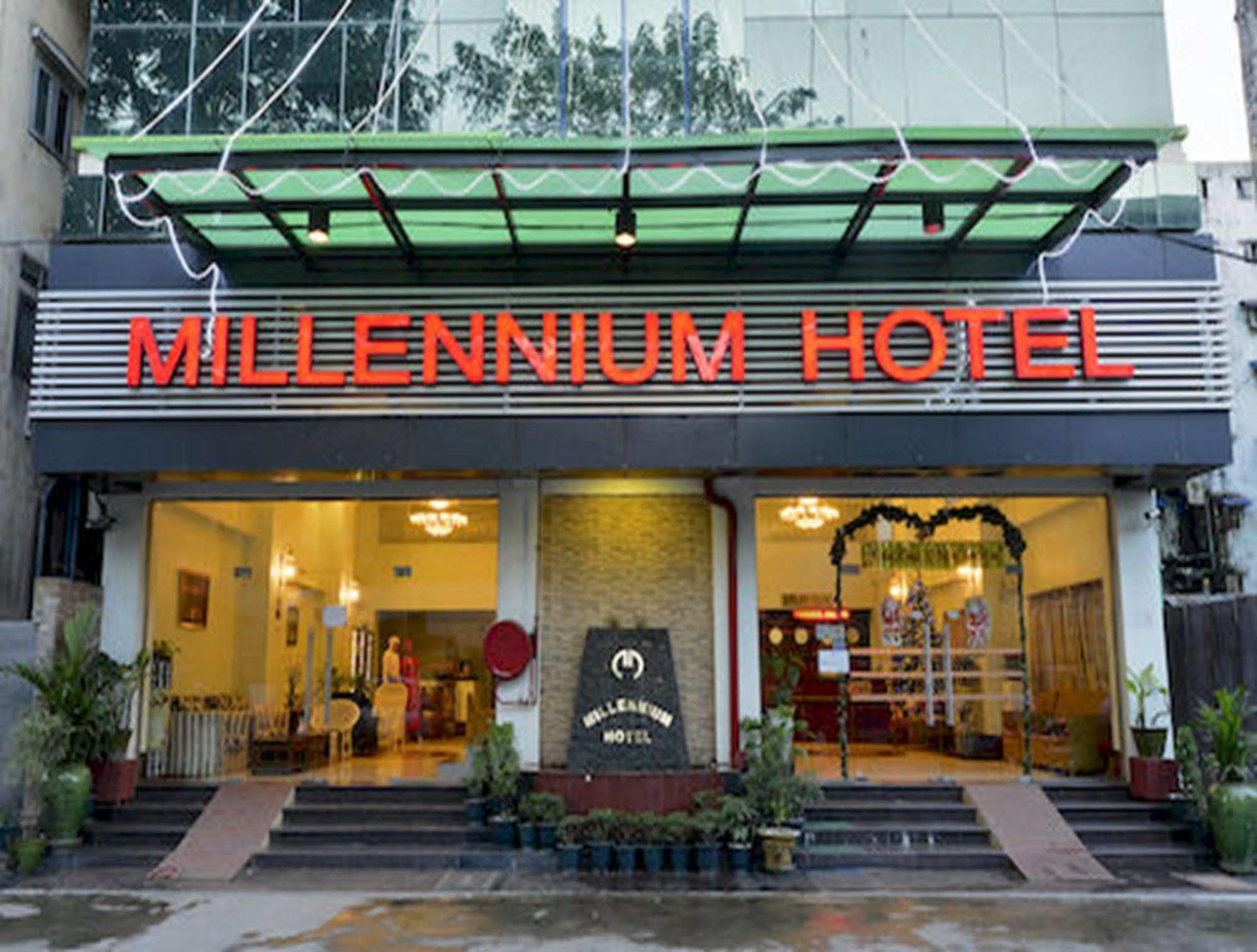 Millennium Hotel Yangon Bagian luar foto