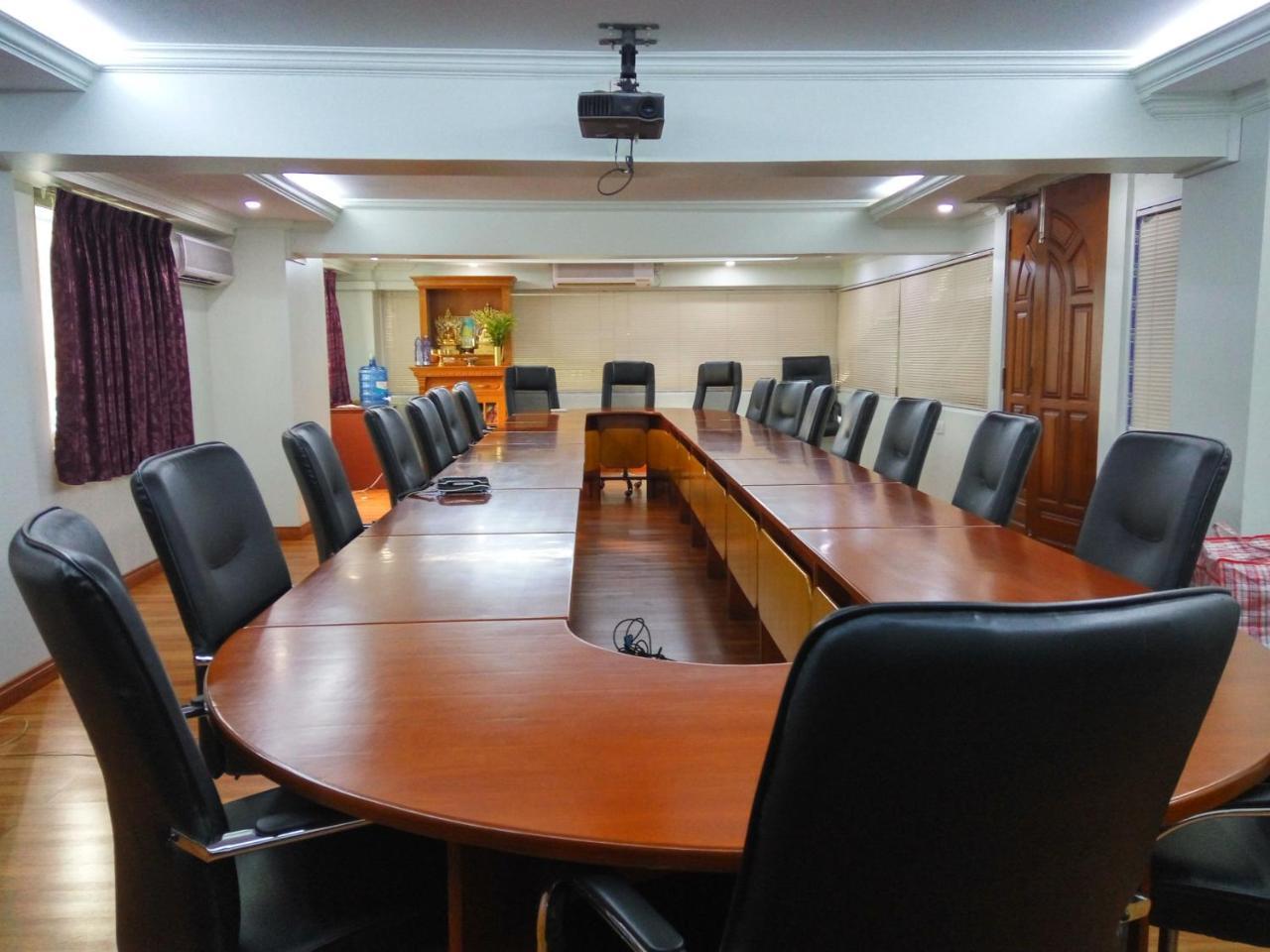 Millennium Hotel Yangon Bagian luar foto