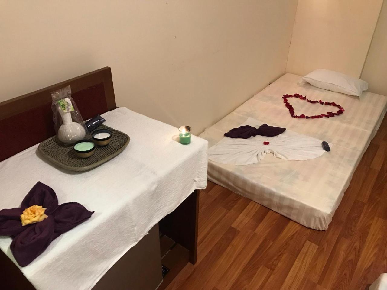 Millennium Hotel Yangon Bagian luar foto